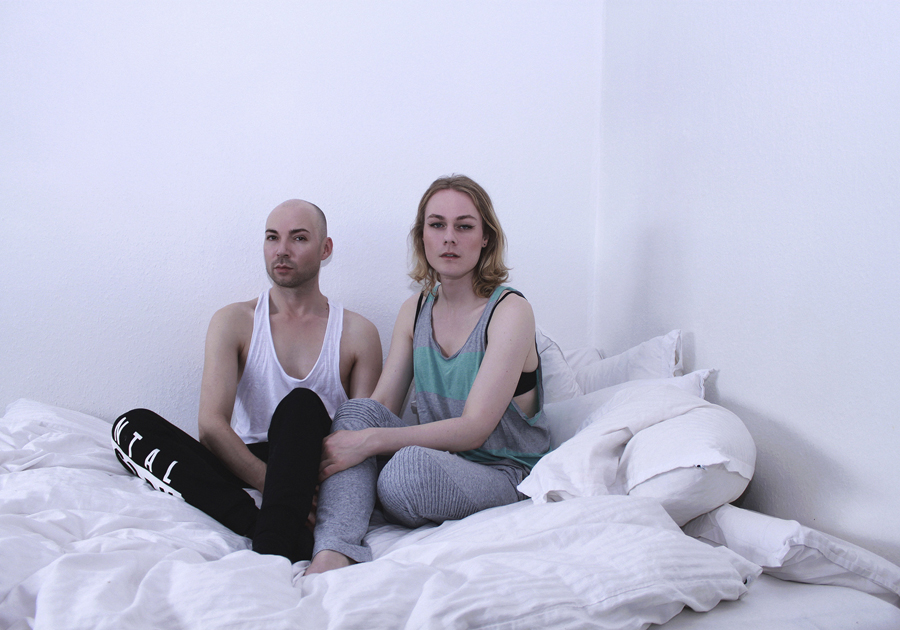 Hold my hand, Maggie