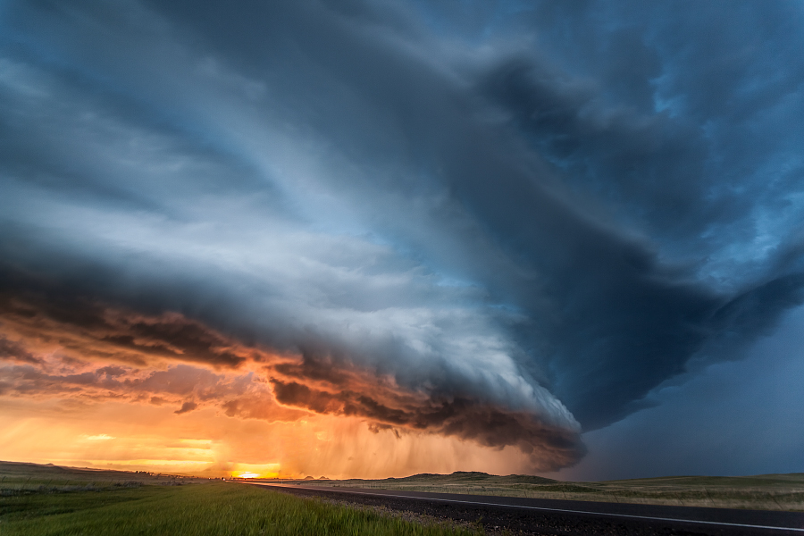 Supercell and tornadoes